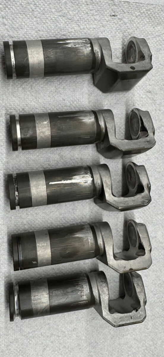 Zużyte tłoki sprężarek klimatyzacji R744